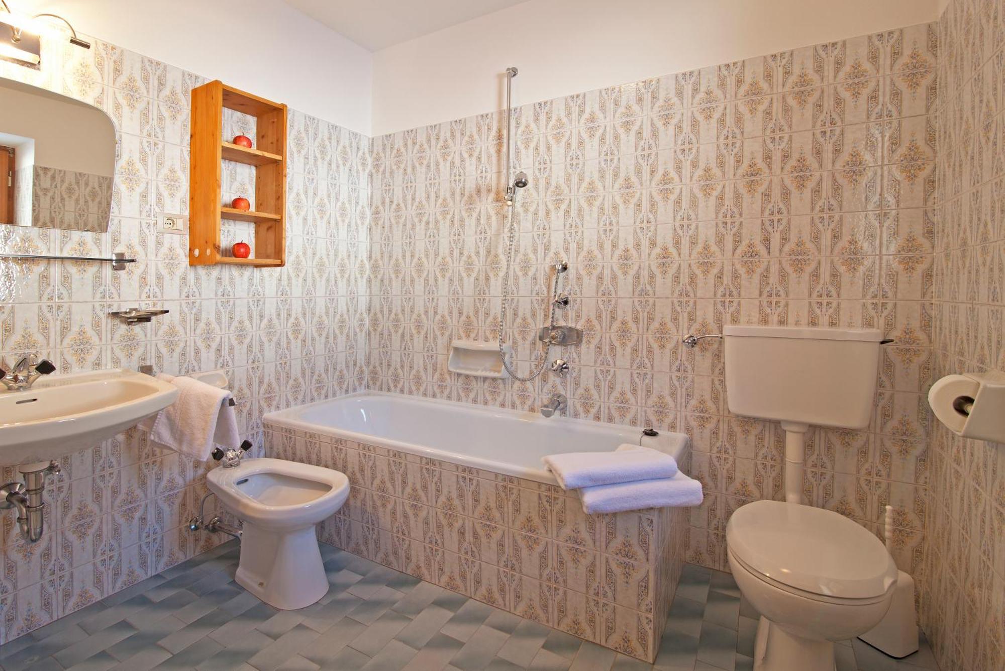 Hotel Lienharterhof Welsberg Zimmer foto
